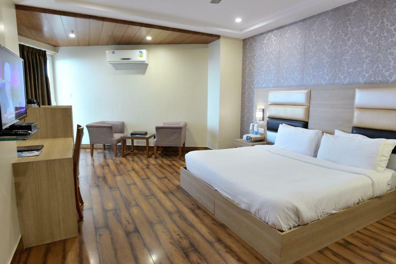 Hotel Inclover-A Peaceful Retreat Dharamshala Luaran gambar